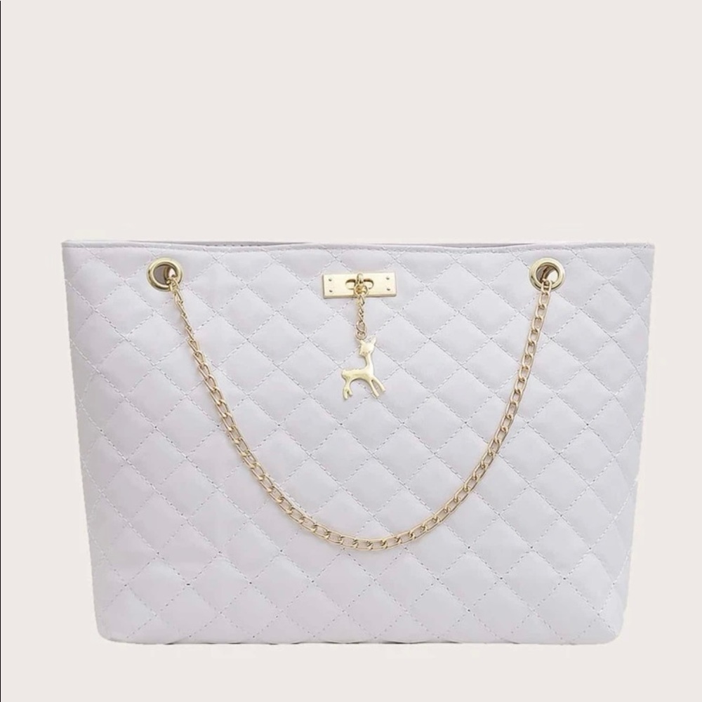 Chain Strap Quilted Tote Bag
